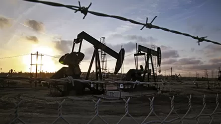 Международное энергетическое агентство (МЭА) заявило об ожидаемом падении добычи нефти в России