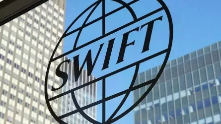 ЕС отключит от SWIFT три белорусских банка