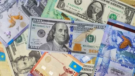 Казахстанская "дочка" Сбербанка обещает в любом случае сохранить валютные счета клиентов