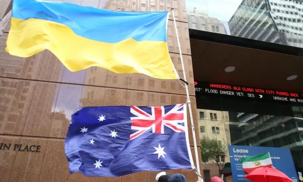 Австралия Украинаға Bushmaster бронетранспортерлерін жібереді 