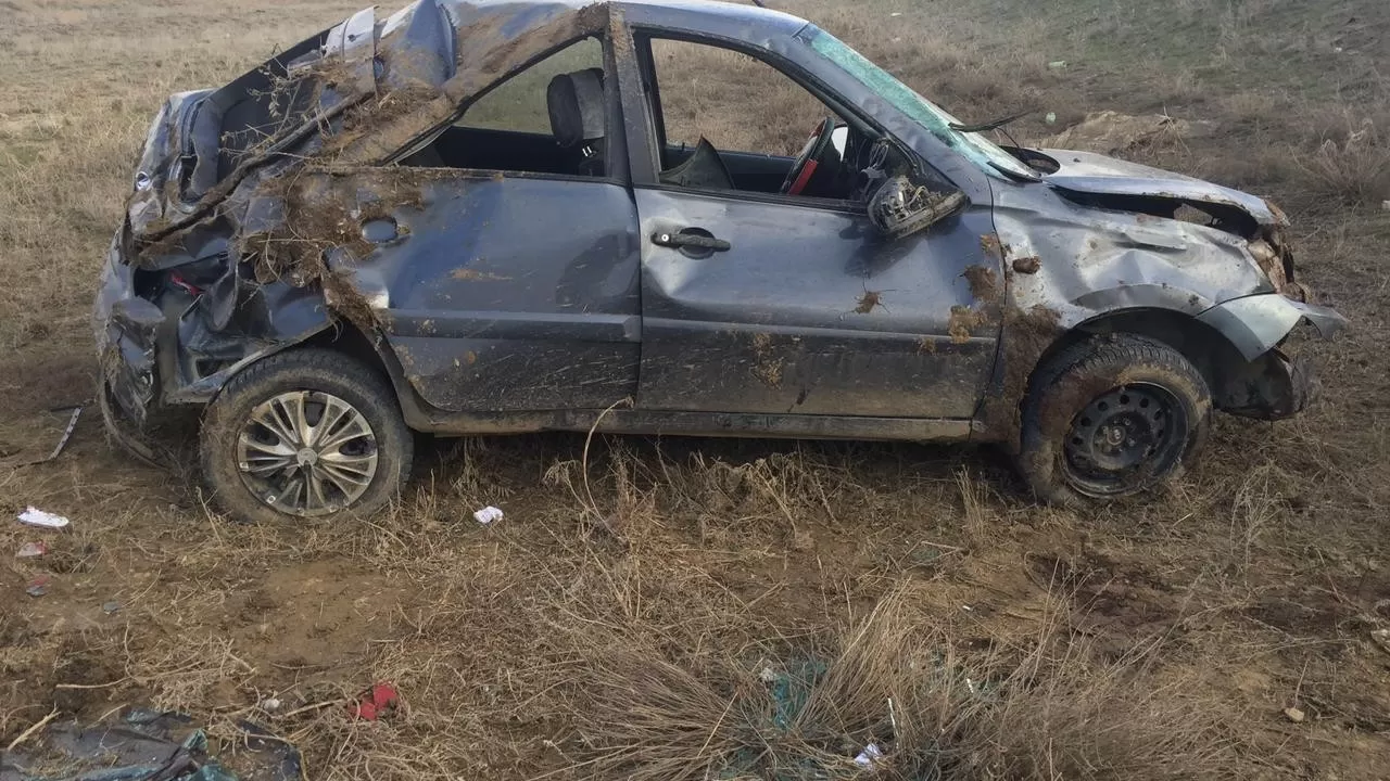 В Актюбинской области школьники перевернулись на угнанном автомобиле 