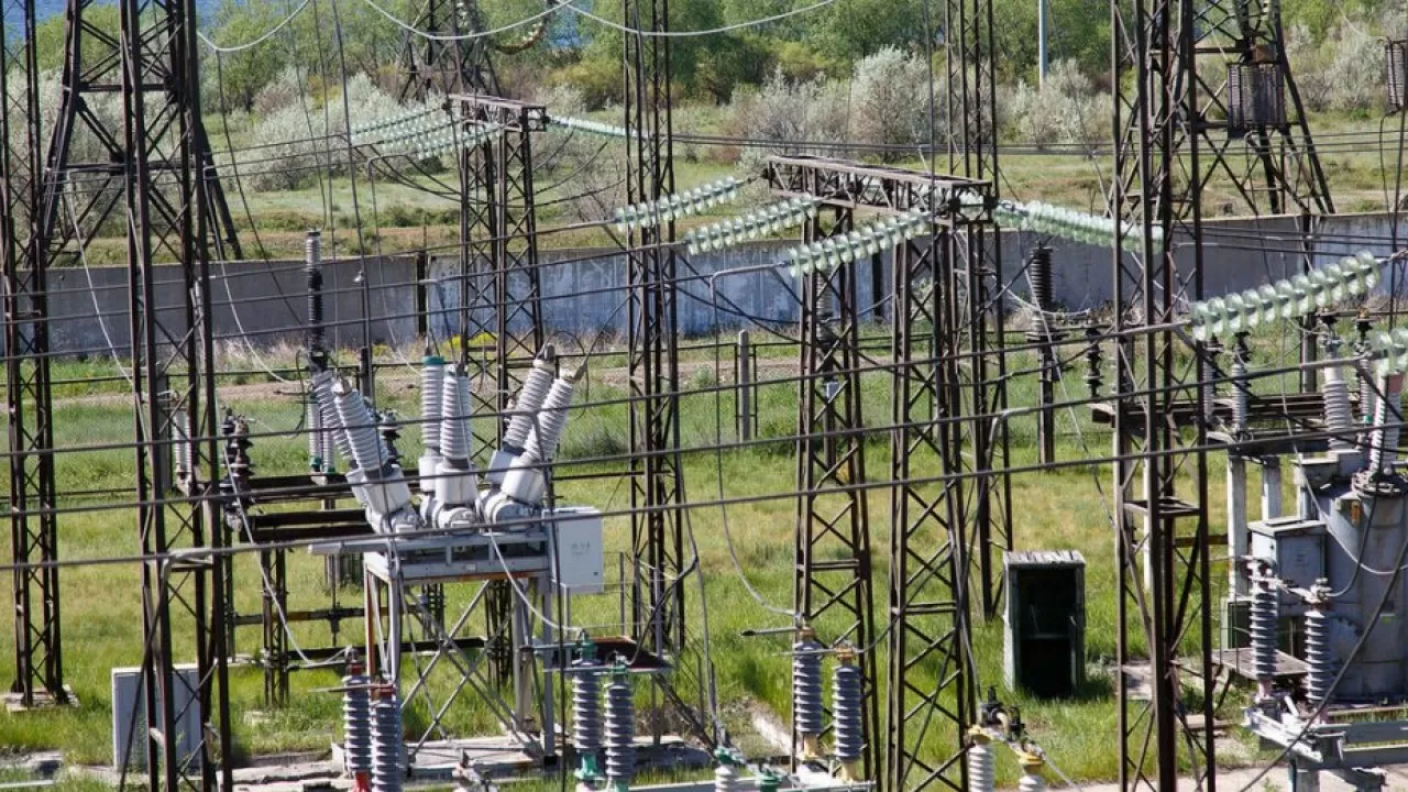 В KEGOC заявили о кардинальной модернизации электросетей
