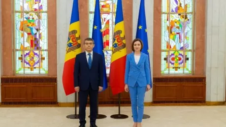 Қазақстан Елшісі Молдова Президентіне сенім грамоталарын тапсырды