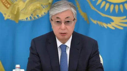 Токаев поздравил казахстанцев с началом месяца Рамазан