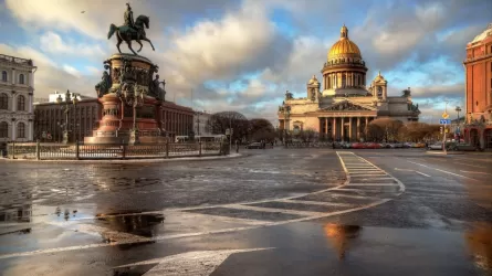 В Петербурге задержали журналистку за пост об обстреле мариупольского драмтеатра 