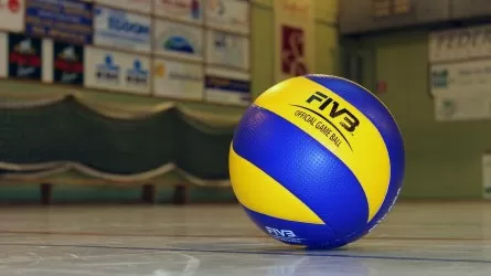 "Алтай" и "Куаныш" могут встретиться в финале клубного ЧА по волейболу