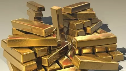 Золотовалютные резервы РК снизились за месяц на 310 млн долларов