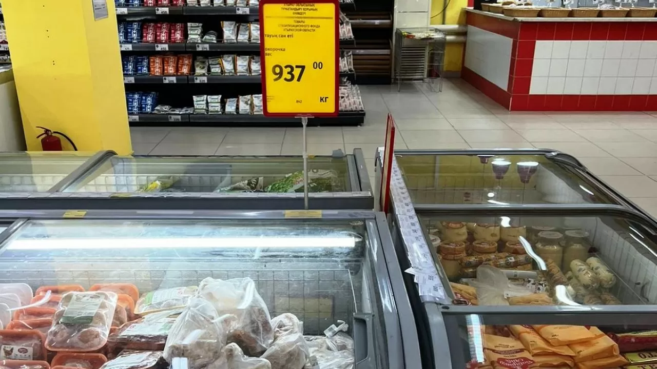 На западе Казахстана цена на сахар выросла до 500 тенге за килограмм