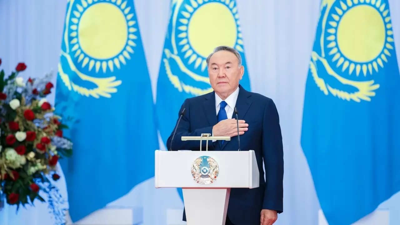 "Бірінші президенттің тарихи бағасын әр азамат өзі береді" – Назарбаев есімін Конституциядан өшіру туралы