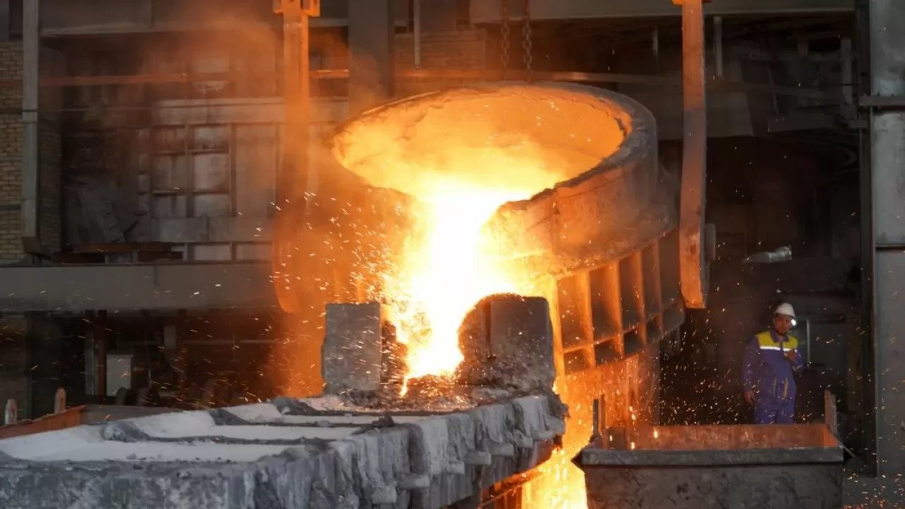 Строительство машиностроительных и металлургических предприятий Карагандинской области проверил глава МИИР