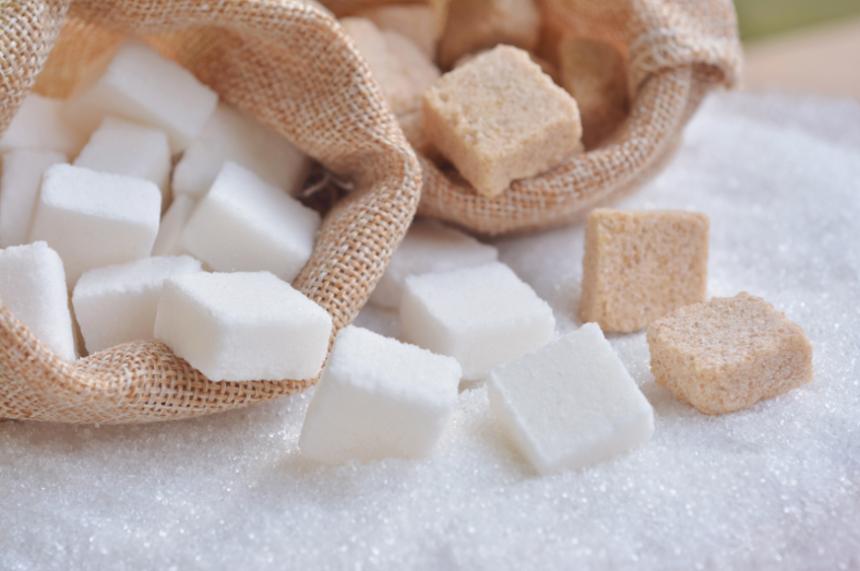 Рост цен на сырье повышает стоимость сахара