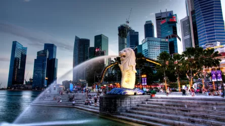 Сингапур сообщил о потере 5,7 млрд долларов из-за колебаний цен на энергоносители