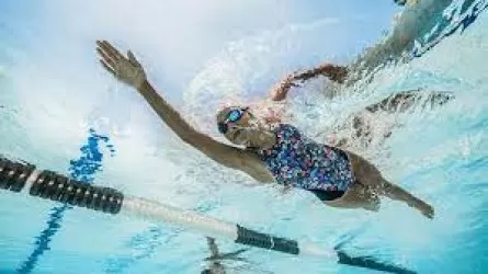 В Караганде дети с аутизмом получили возможность бесплатно заниматься плаванием