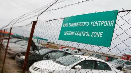 Таможенные пошлины на авто не изменились в Казахстане