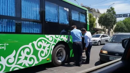 Автогаз для автобусов резко подорожал на заправках Шымкента
