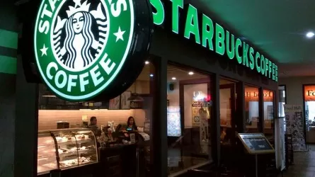 Starbucks вынуждают поднять зарплату бариста