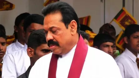 Сильнейший кризис в Шри-Ланке - премьер подал в отставку