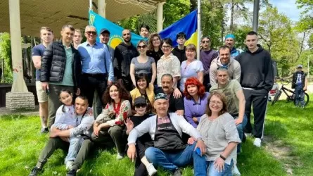 Казахстанцы устроили благотворительную акцию в украинском городе
