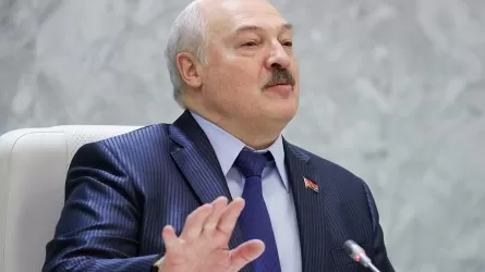 Лукашенко пообещал защищать Западную Украину от Польши  