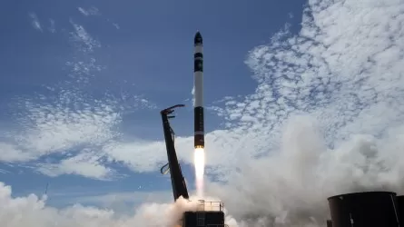 Rocket Lab вывела на орбиту 34 мини-спутника Земли