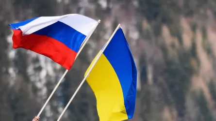 Россия не отказывается от переговоров с Украиной – помощник президента РФ  