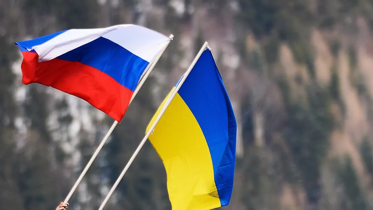 Россия не отказывается от переговоров с Украиной – помощник президента РФ  