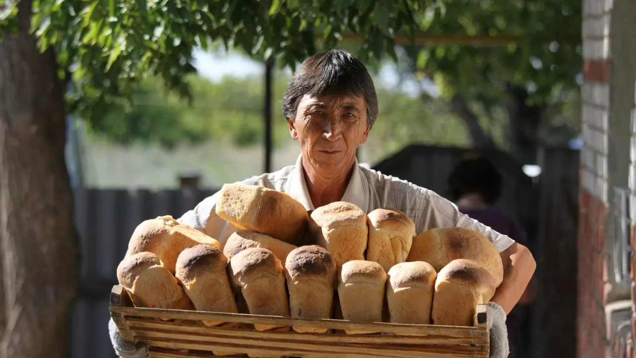 Цена на хлеб высшего сорта в Уральске может подняться до 240 тенге