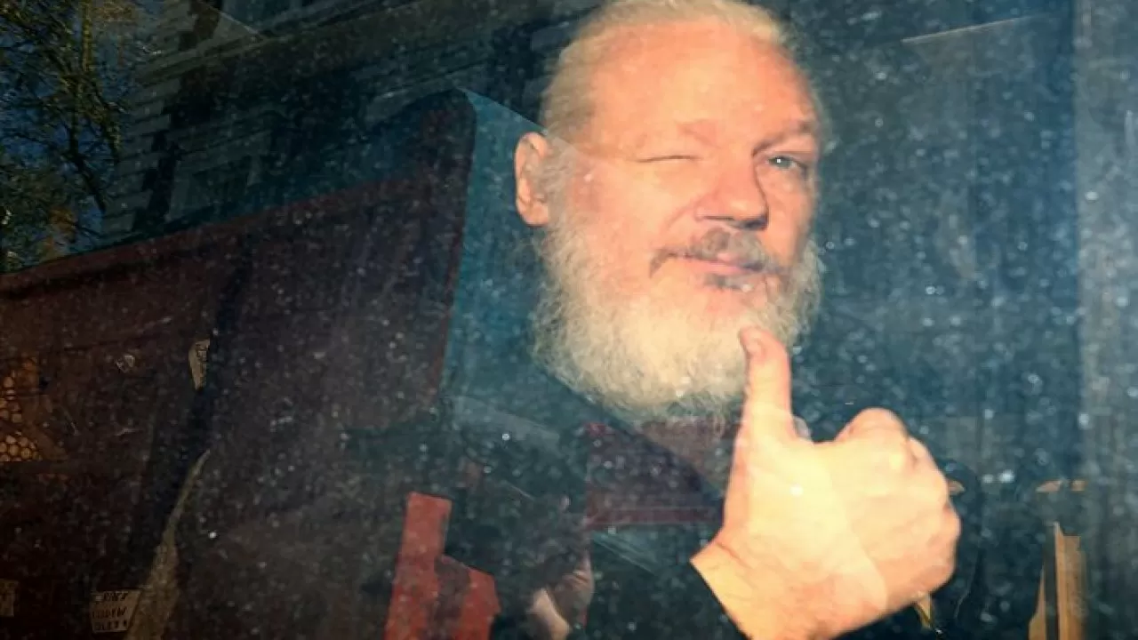 Принято решение об экстрадиции создателя WikiLeaks в США