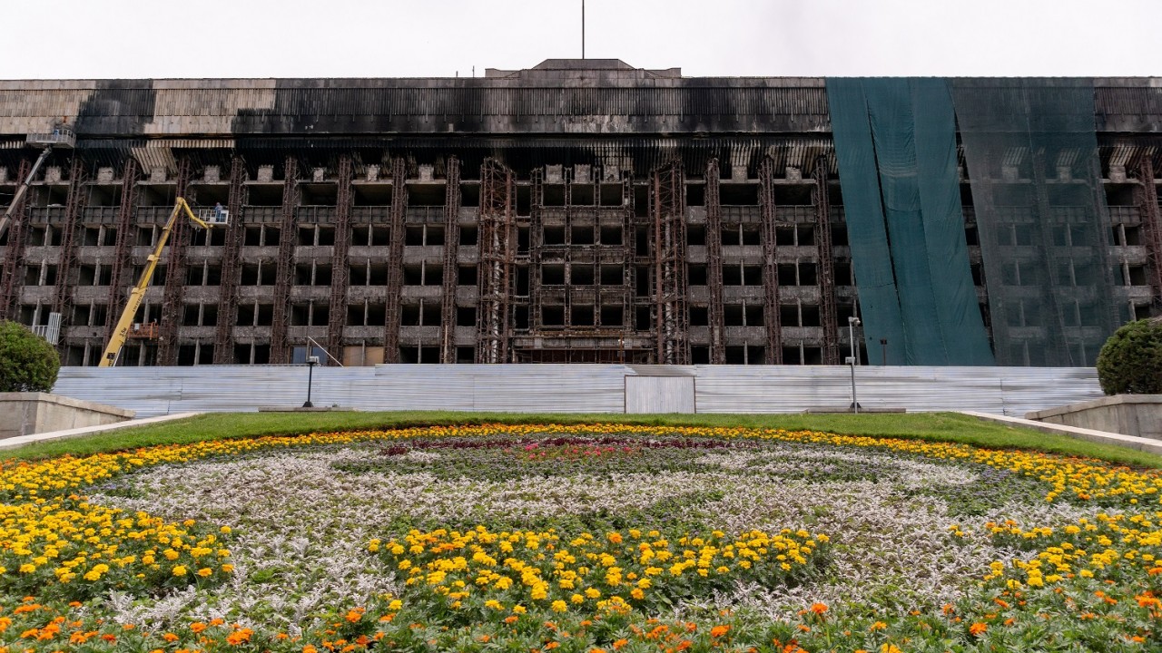 Пять месяцев после "Кантара": как восстанавливают Алматы 