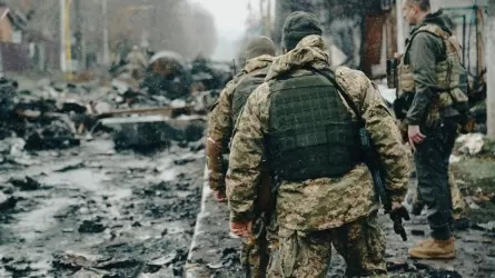 Украина вербует беженцев из Афганистана и боевиков ИГИЛ – Захарова