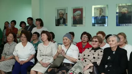 В "Серебряном университете" обучились более 300 пенсионеров