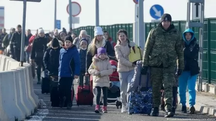 Британия решила принимать подростков-беженцев из Украины