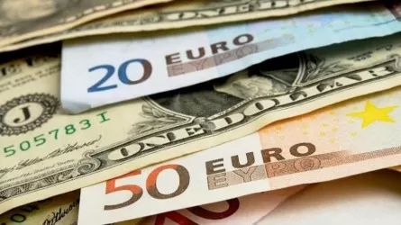 Запрета на хождение доллара, евро и других валют в России не будет  