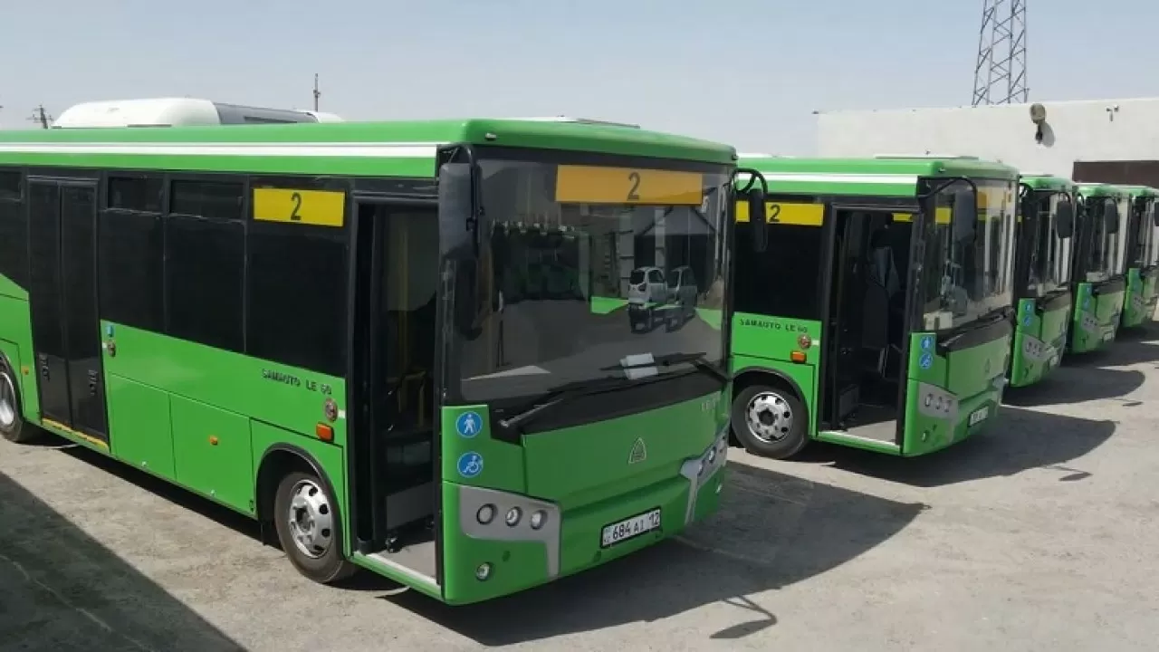 Новые автобусы начали курсировать в Актау