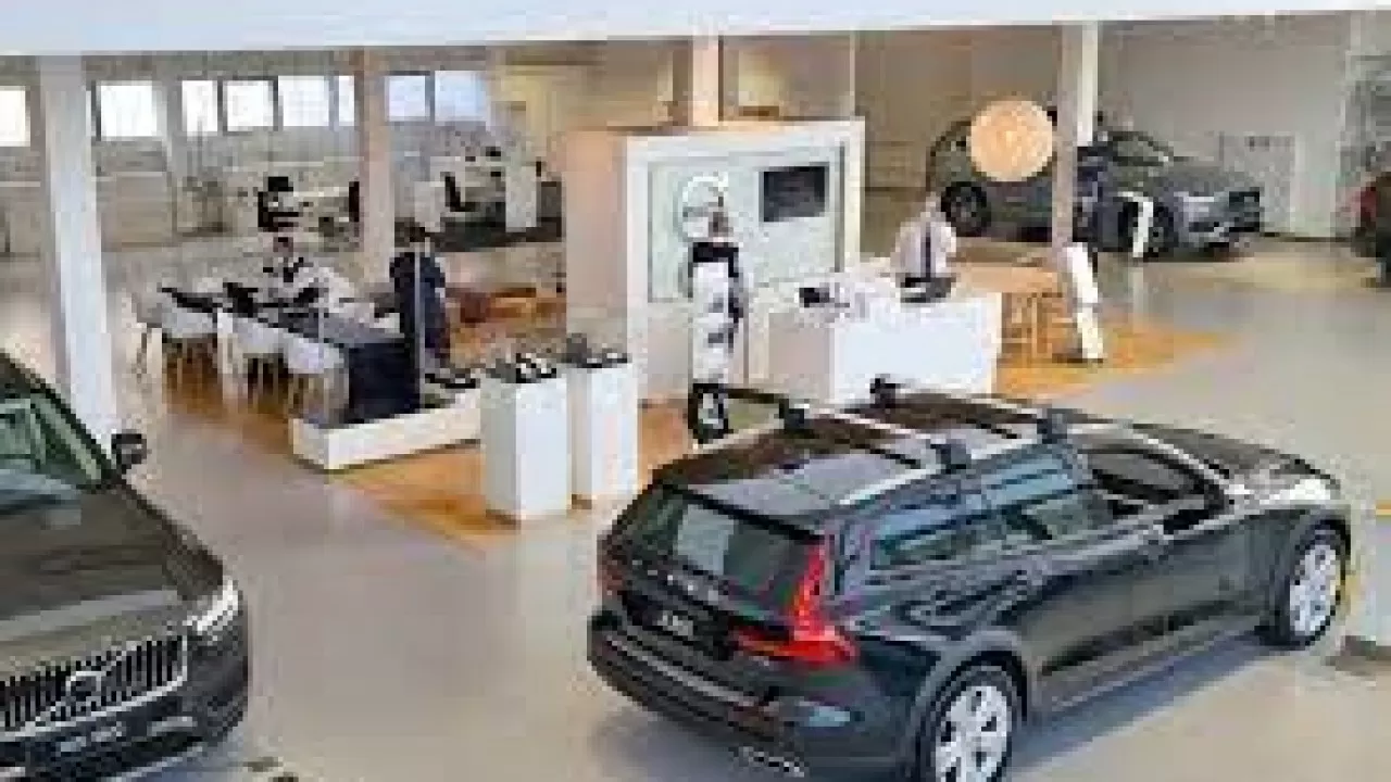 Volvo объявила о сокращении персонала в России
