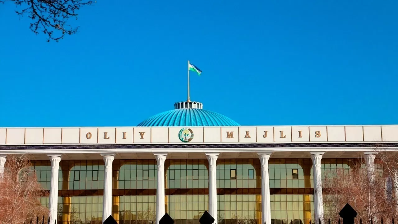 Өзбекстан парламенті Қарақалпақстанның егемендік мәртебесін сақтау туралы шешім қабылдады