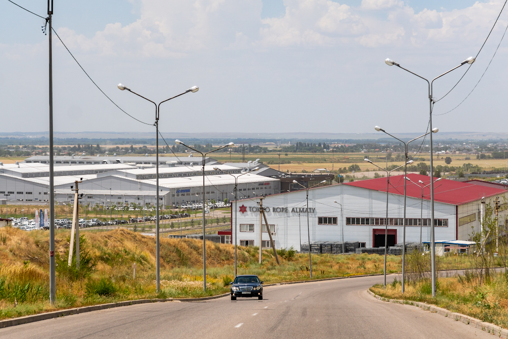 Индустриальная зона Алматы: Акимы меняются, а проблемы остаются
