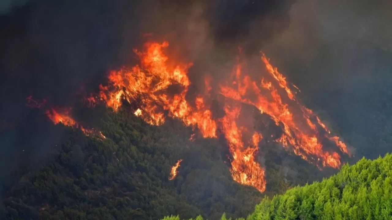 Природные пожары распространяются по югу Европы