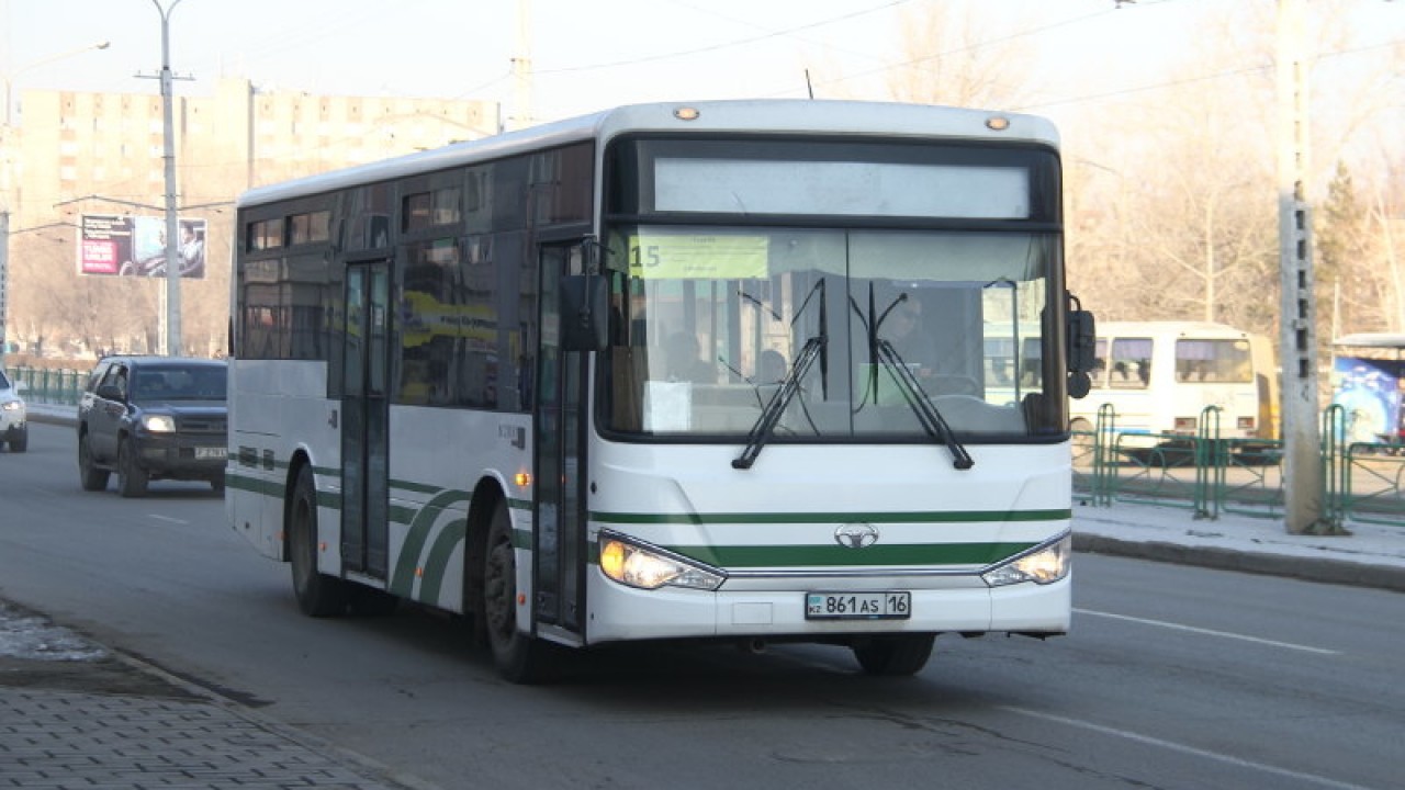 Усть-каменогорский автобус. Автобусы усть-каменогорск. Автовокзал усть-каменогорска. Автовокзал усть-каменогорск. 8 автобус усть каменогорск.