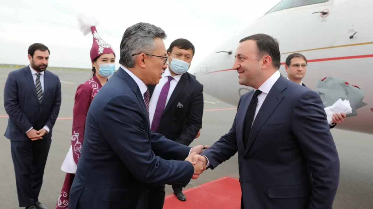 Премьер-министр Грузии посетит МФЦ "Астана" в рамках визита