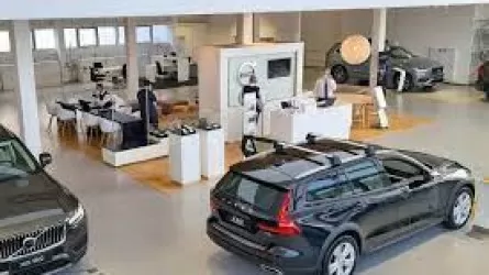 Volvo объявила о сокращении персонала в России