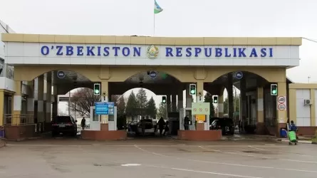 Около 50 казахстанцев застряли на границе с Узбекистаном 