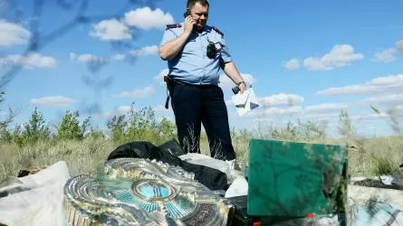 В Павлодаре на помойку выбросили гербы