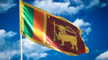 Премьер Шри-Ланки созвал экстренное заседание парламента