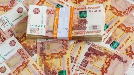 Объем рублевой наличности в банках Казахстана увеличился в 5 раз 