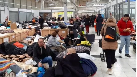 Временную защиту в ЕС запросили 3,7 миллиона украинских беженцев