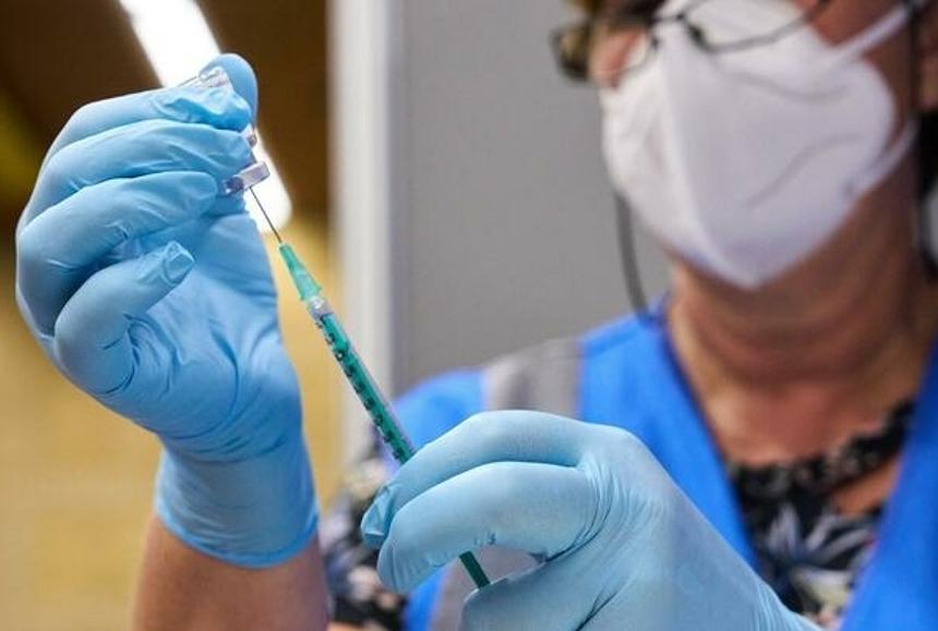 Крупный центр вакцинации от оспы обезьян планируется открыть в Париже