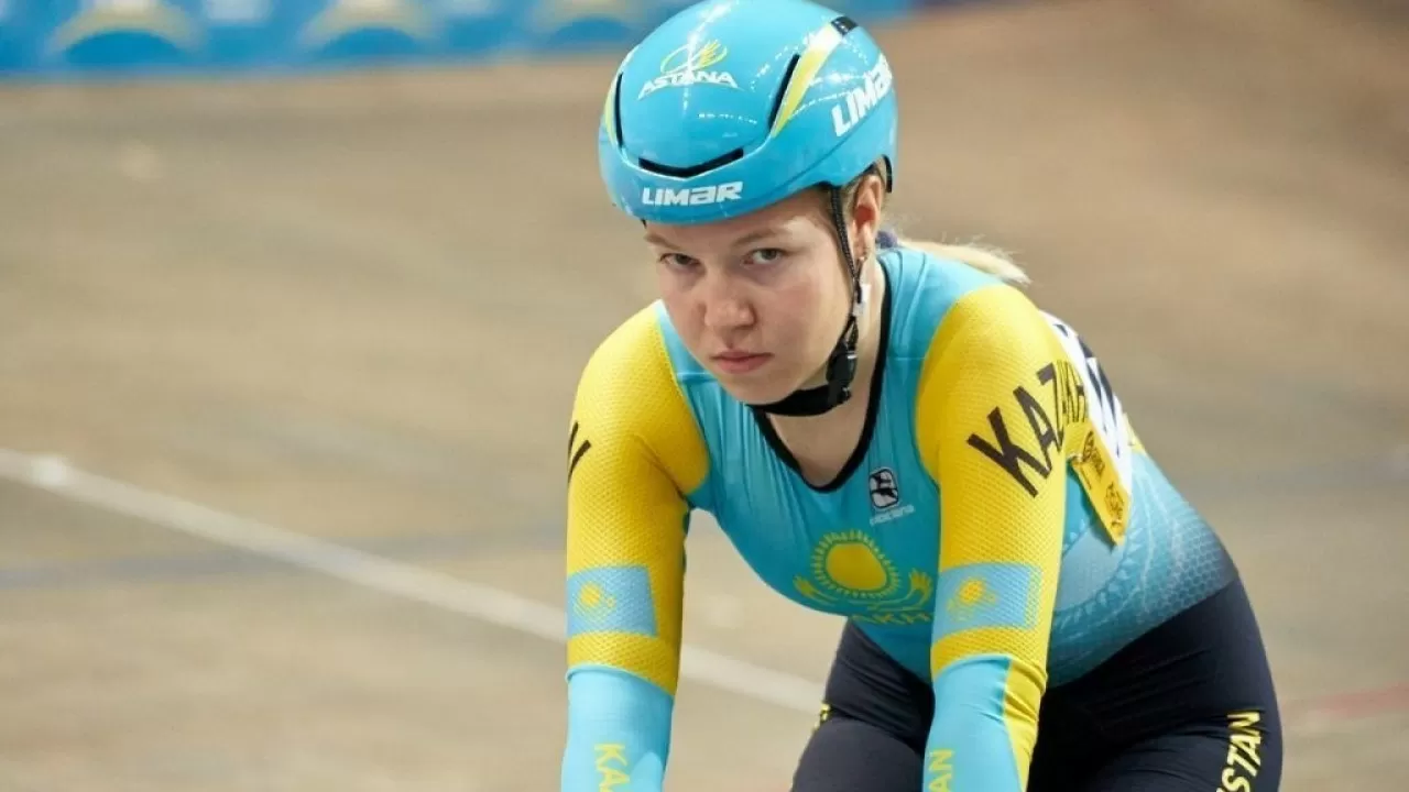 Рината Султанова завоевала золото Кубка Азии по велоспорту на треке