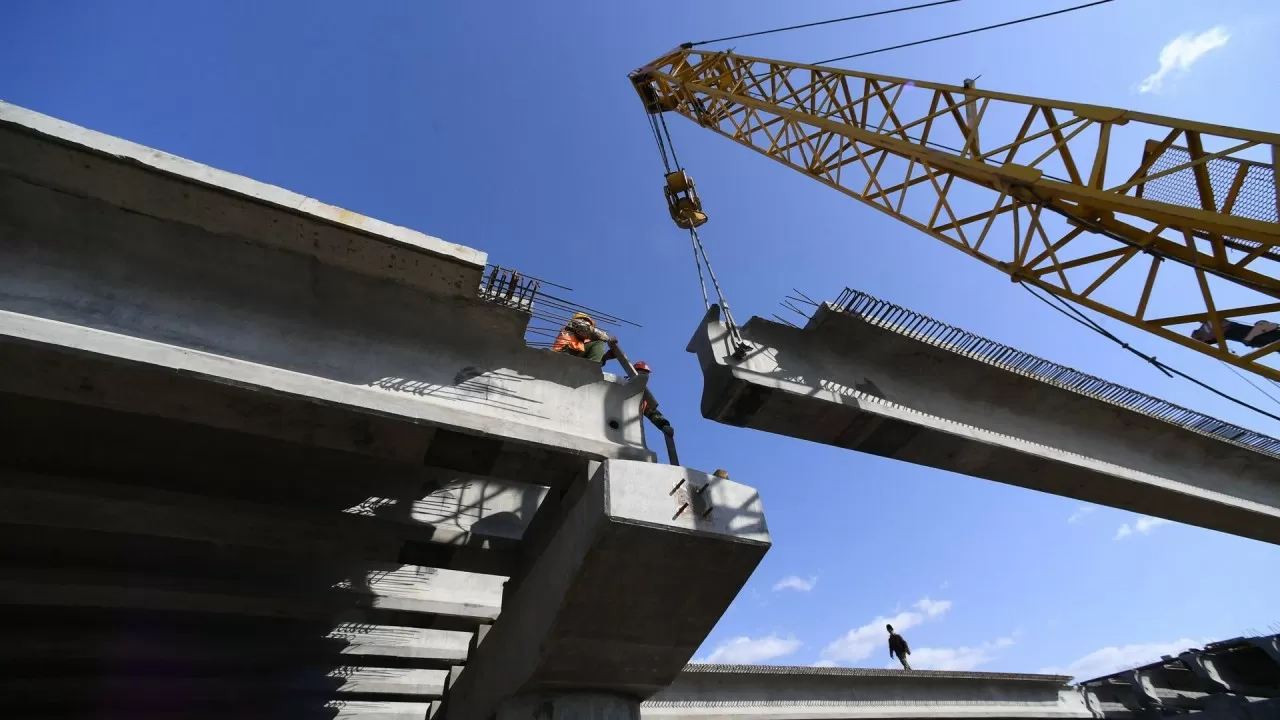 Строительство важного для ВКО моста перенесено на год