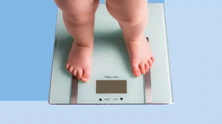 Санврачи дали родителям рекомендации по профилактике ожирения у детей